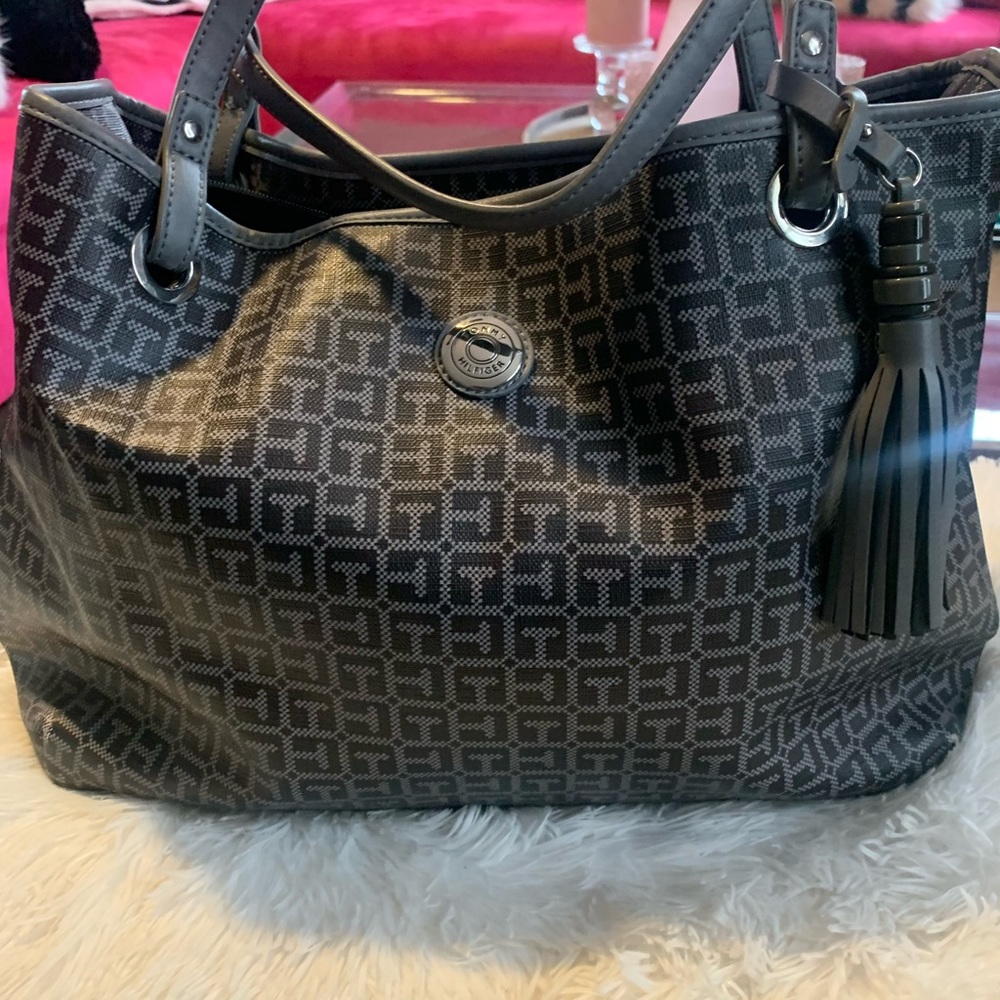 Large Grey Tommy Bag
